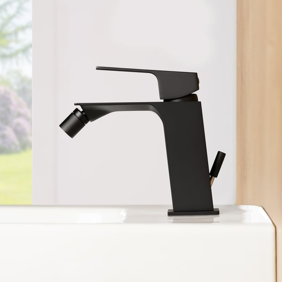 DELTA FAUCET Nicoli Badarmatur – Mattschwarz/Champagner Bronze, 3-Loch Montage, Mit Ablauf