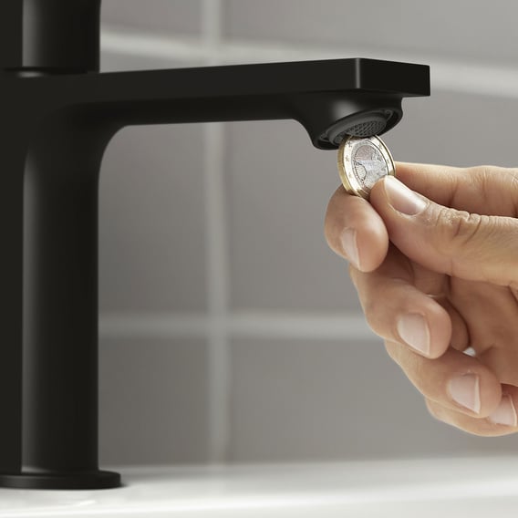 Hansgrohe Grundplatte 7,6 Cm - Mattschwarz, Für Einlocharmatur In Mehrloch-Installation, Modernes Design
